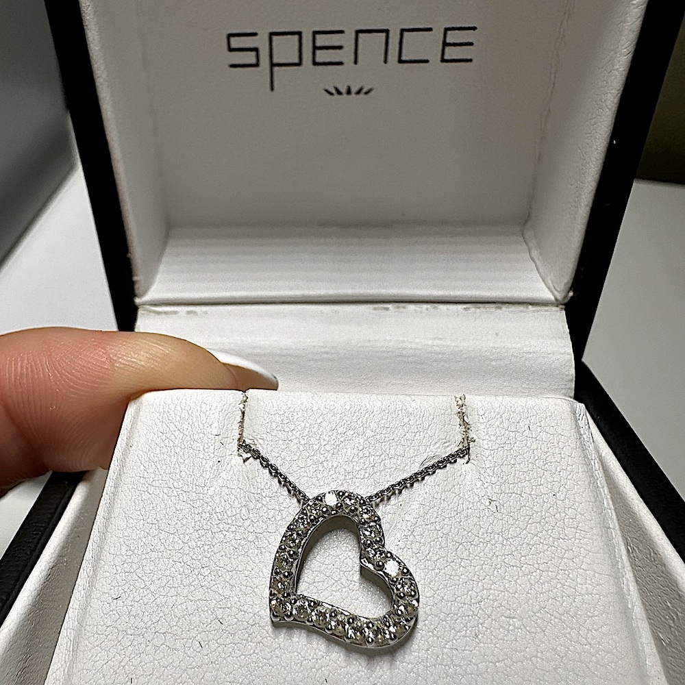 14K WHITE GOLD LADIES HEART PENDANT NECKLACE - Spence Diamonds